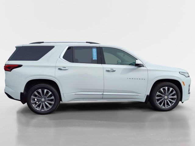 2023 Chevrolet Traverse — rear three-quarter view